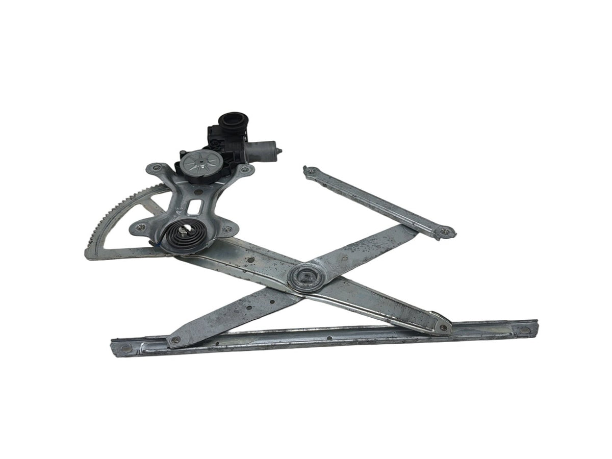 2015-2018 Toyota Sienna Right Front Window Regulator/Motor 85710-06261 OEM