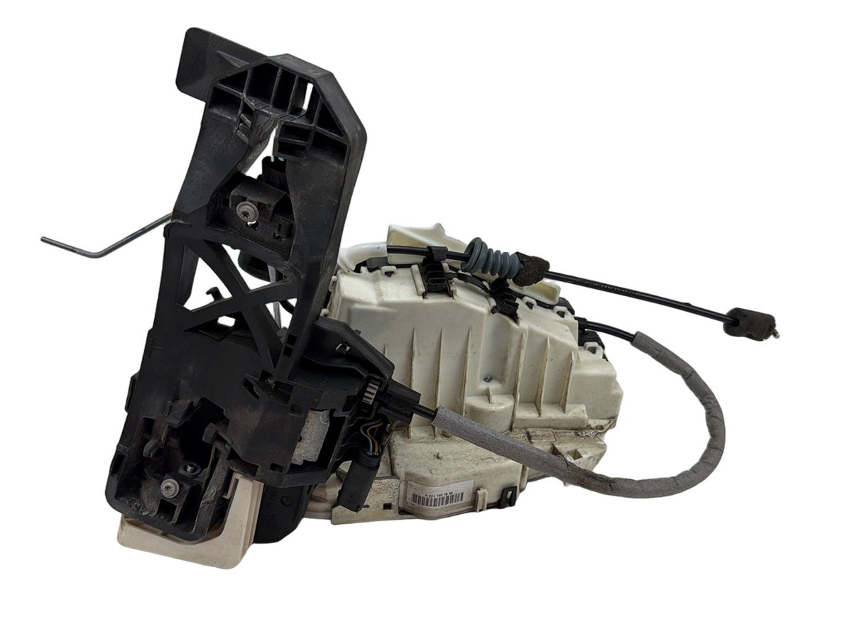 2007-2013 Mercedes-Benz S550 W221-Front Right Side Door Lock Latch Actuator OEM