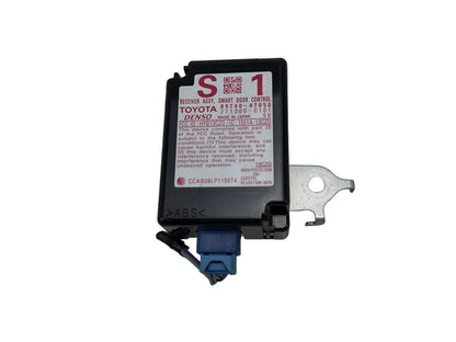 2010-2015 Toyota Prius W30- Smart Door Receiver Control Module 89740-47050 OEM