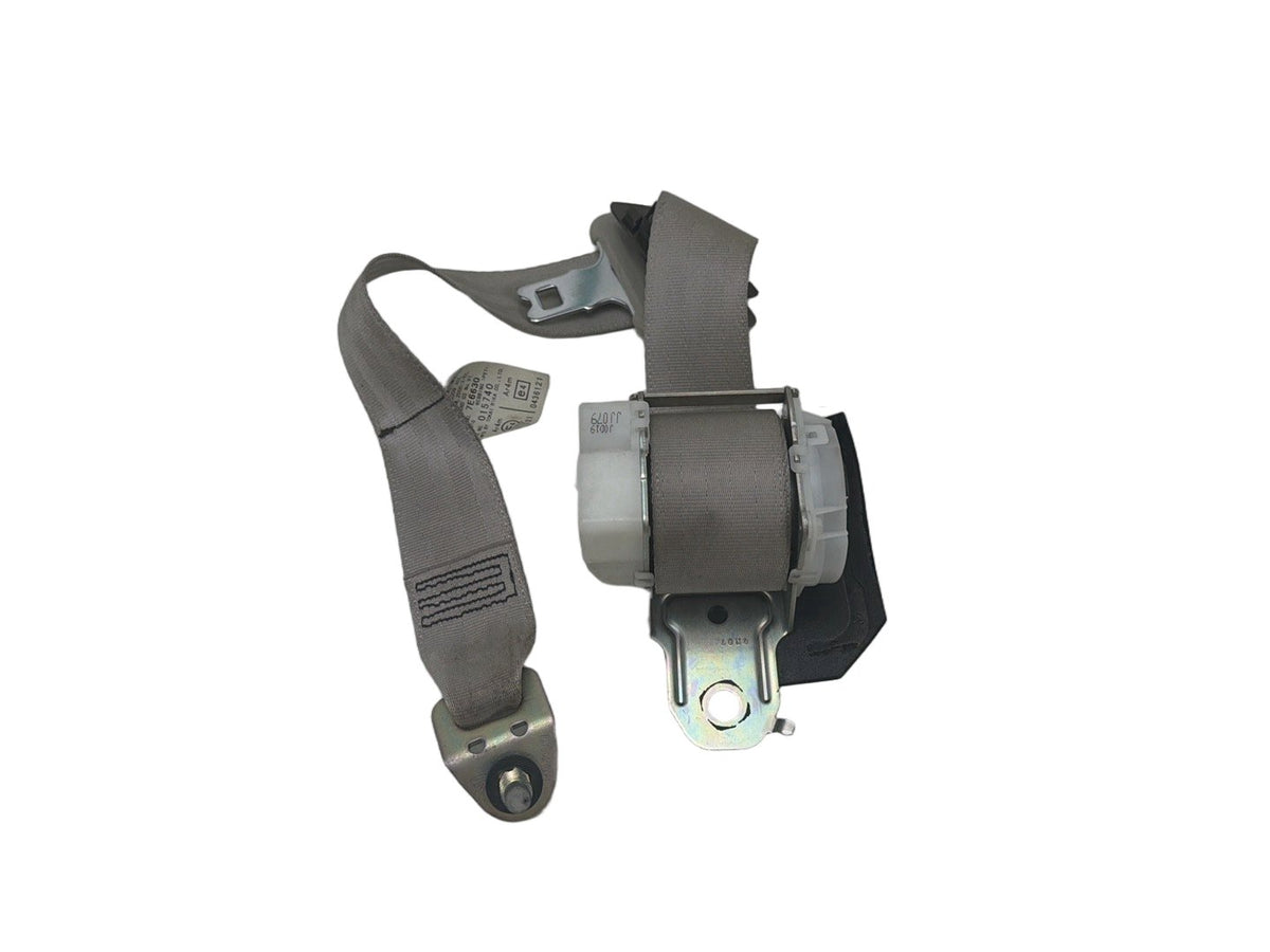 2011-2013 Infiniti G37-Rear Right Seat Belt Retractor 7E6630 OEM