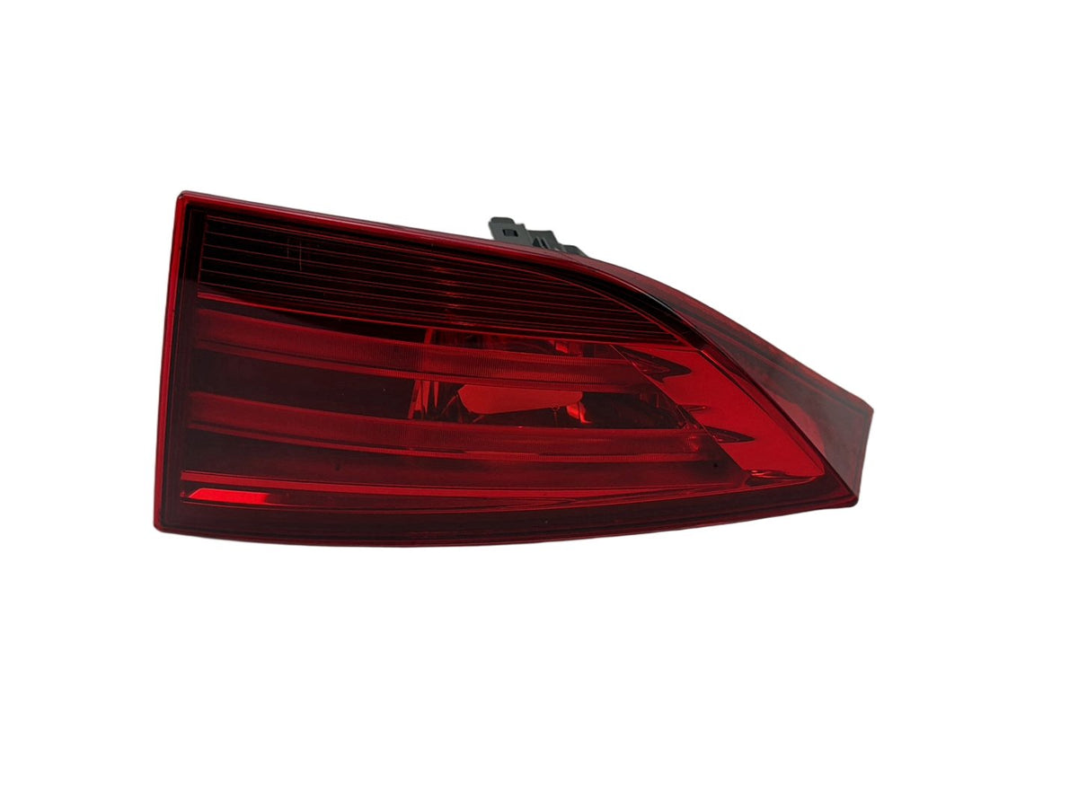 2014 BMW X1 E84 SUV Right Rear Taillight Decklid/Tailgate 03426500 OEM