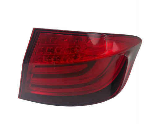 2011-2013 BMW 550i xDrive Rear Right Passenger Side Outer Fender Tail Light OEM