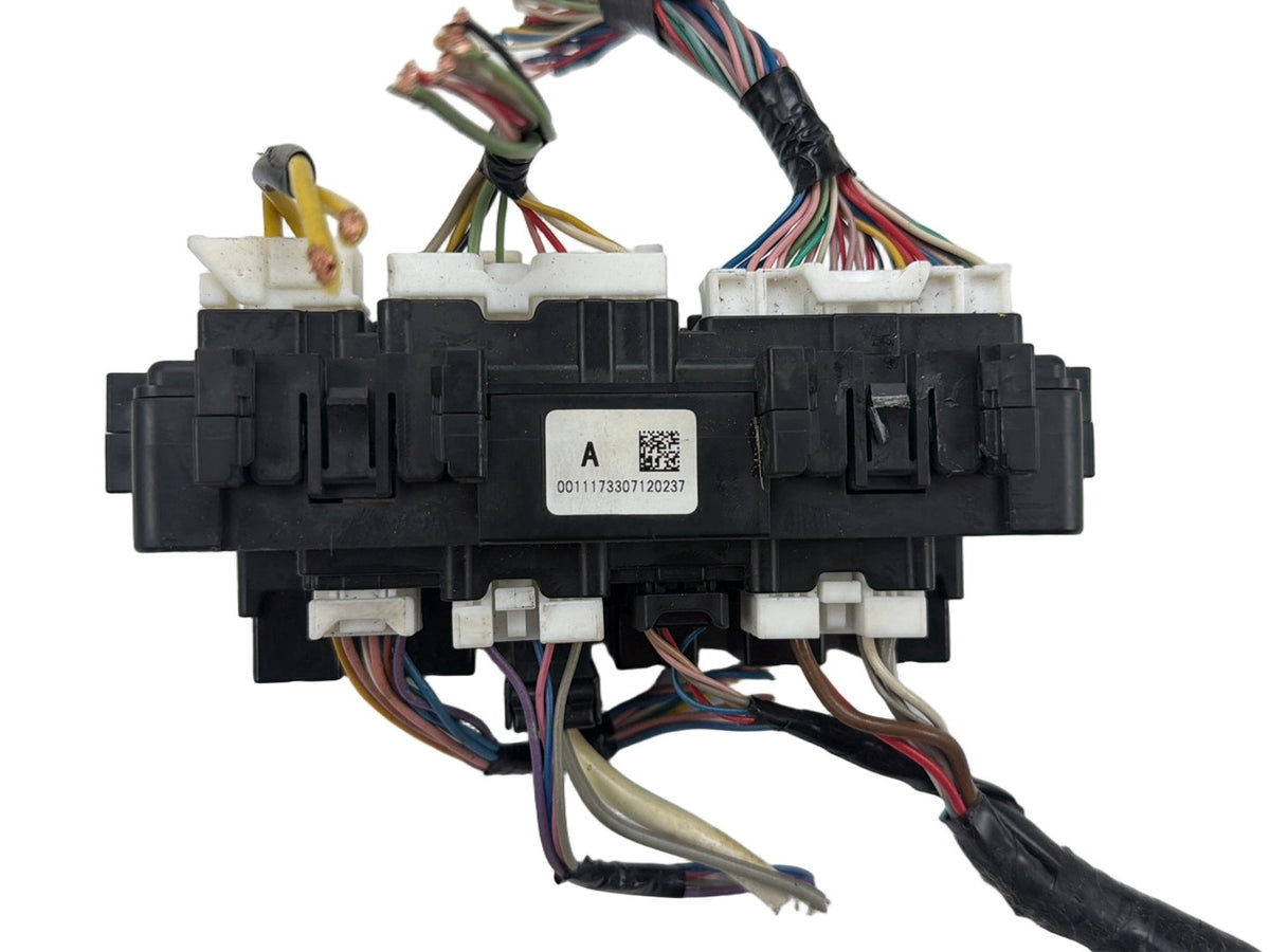 2014-2020 Infiniti Q50 V37 Interior Cabin Fuse Junction Box Block Unit OEM