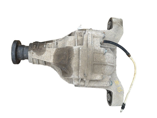 2003-2006 Porsche Cayenne Rear Differential Axle Assembly 3.2L 95533201001 OEM