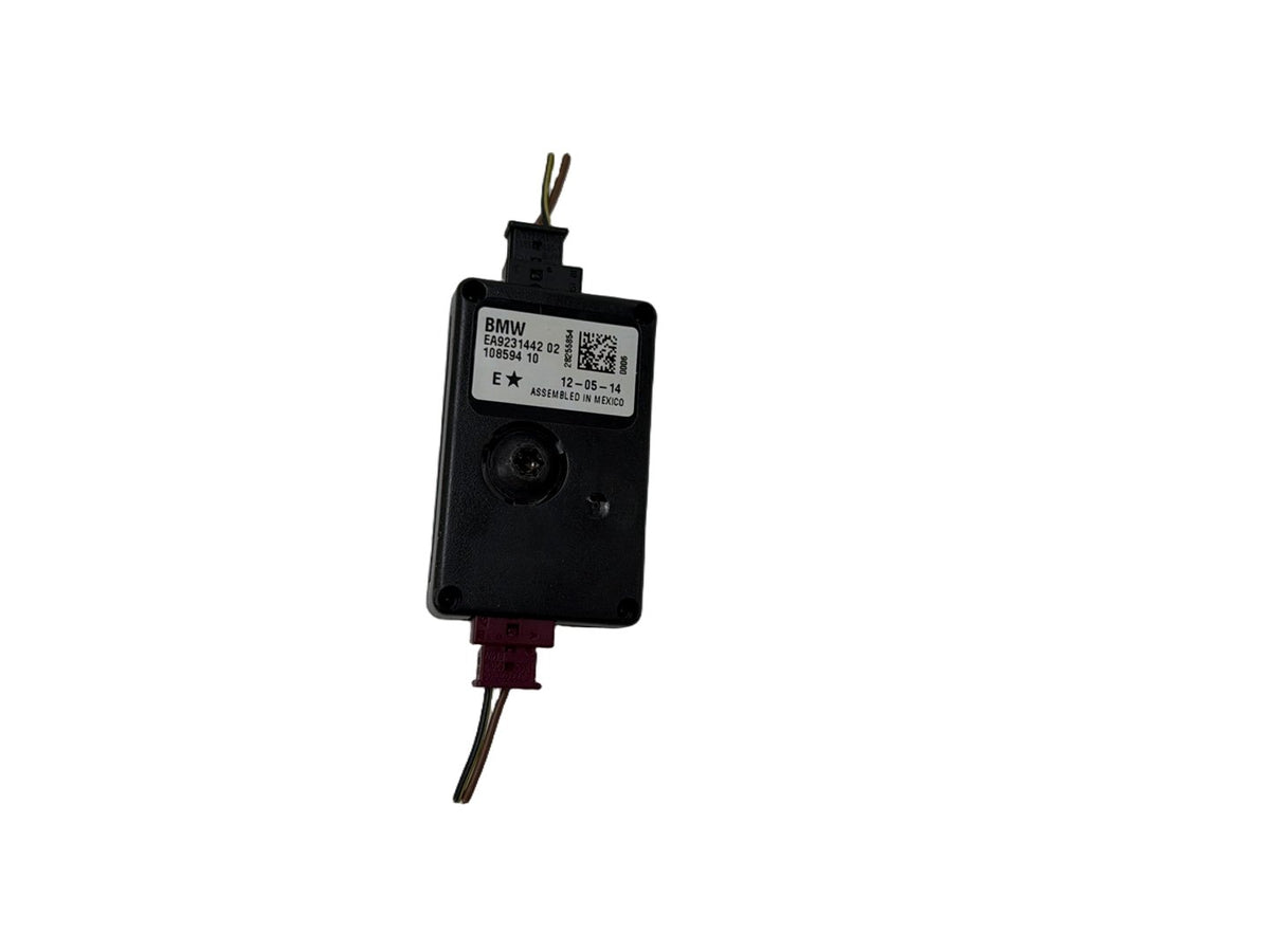 2014-2016 BMW 228i F22- Antenna Control Module EA9231442 02 OEM