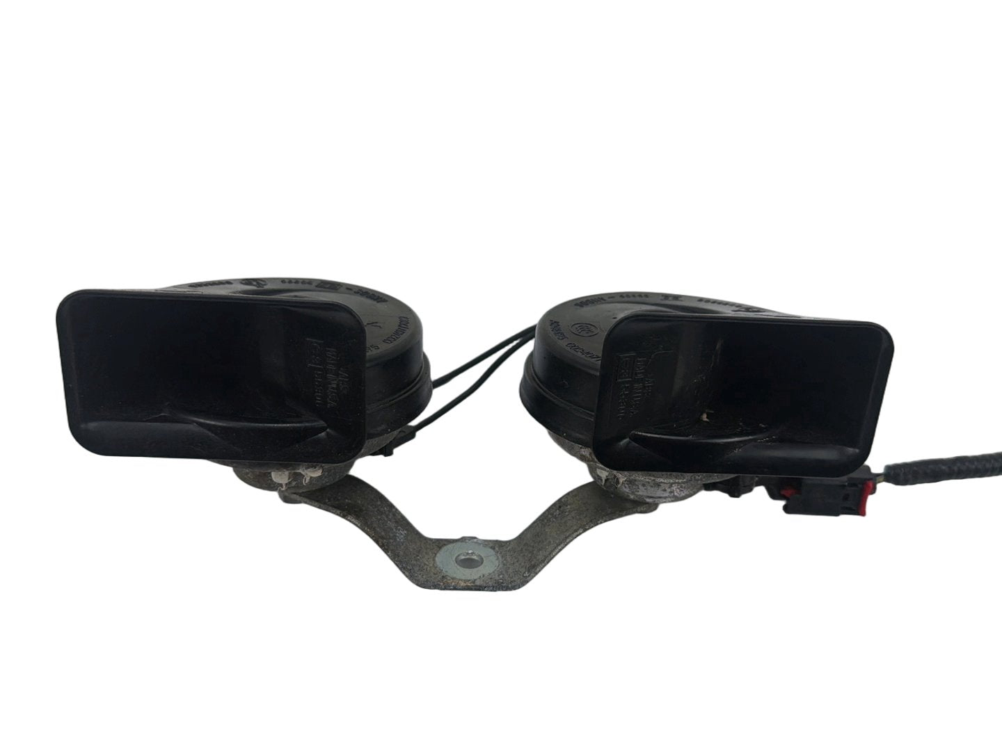 2013-2018 Ram 1500 High & Low Note Tone Horn Signal Set of 2 A046495 OEM