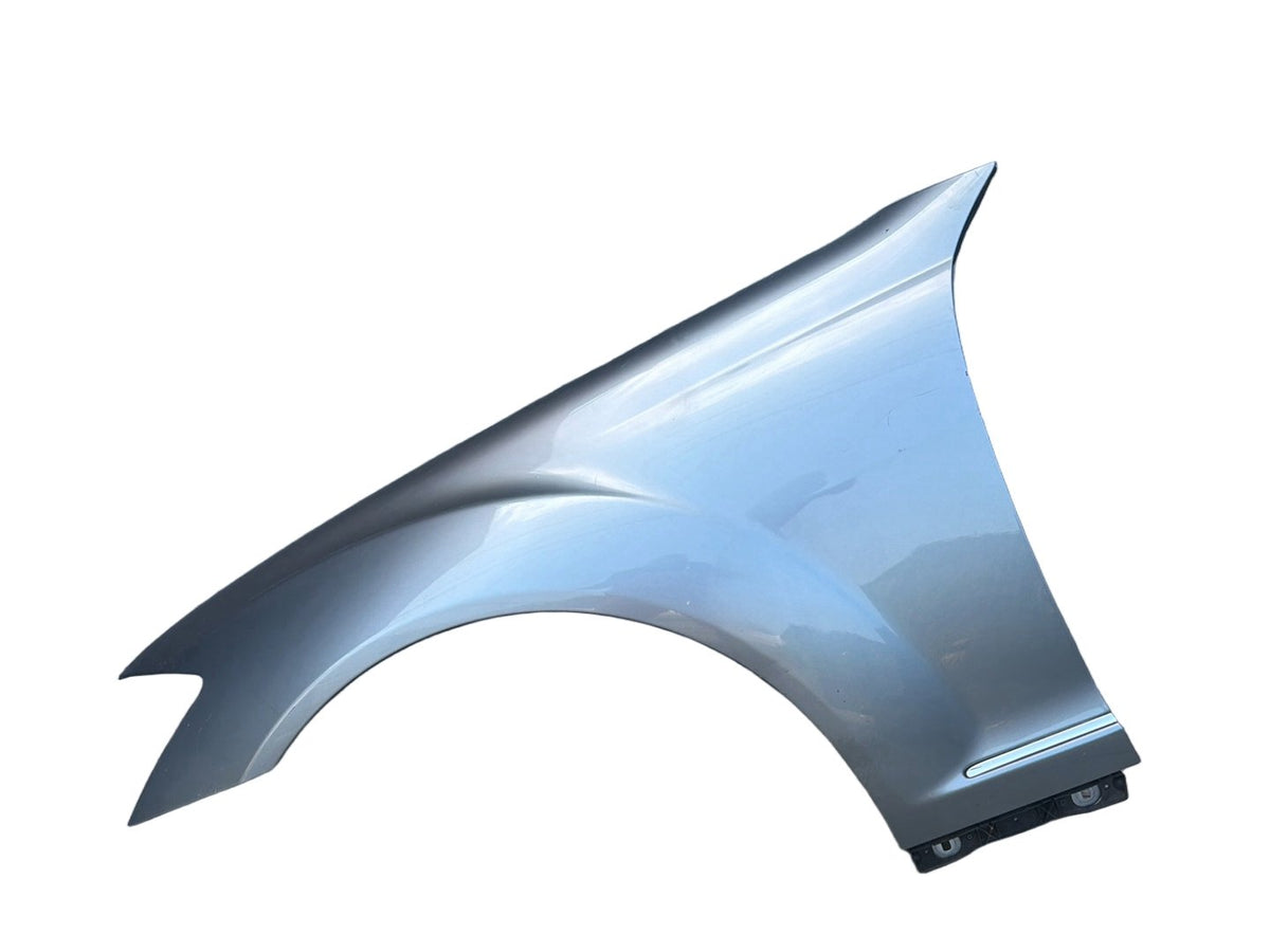 2007-2013 Mercedes-Benz S500 S-Class W221 Left Front Fender 2218890525 OEM
