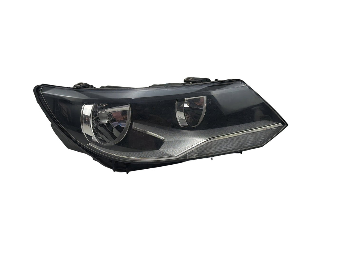 2013-2017 Volkswagen Tiguan Front Right Passenger Side Headlamp 5N941006B OEM