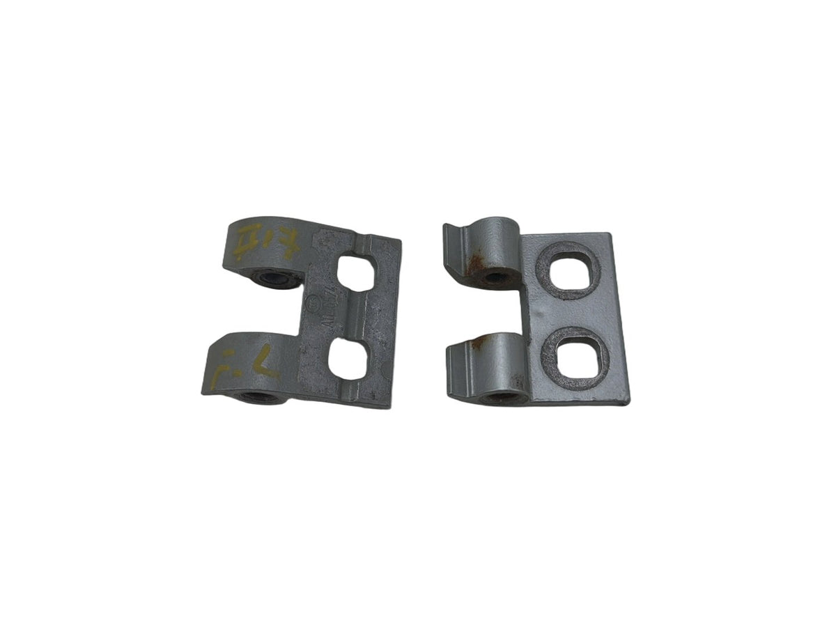 2012-2015 BMW X1 E84- Front Lower & Upper Door Hinge Set A046574