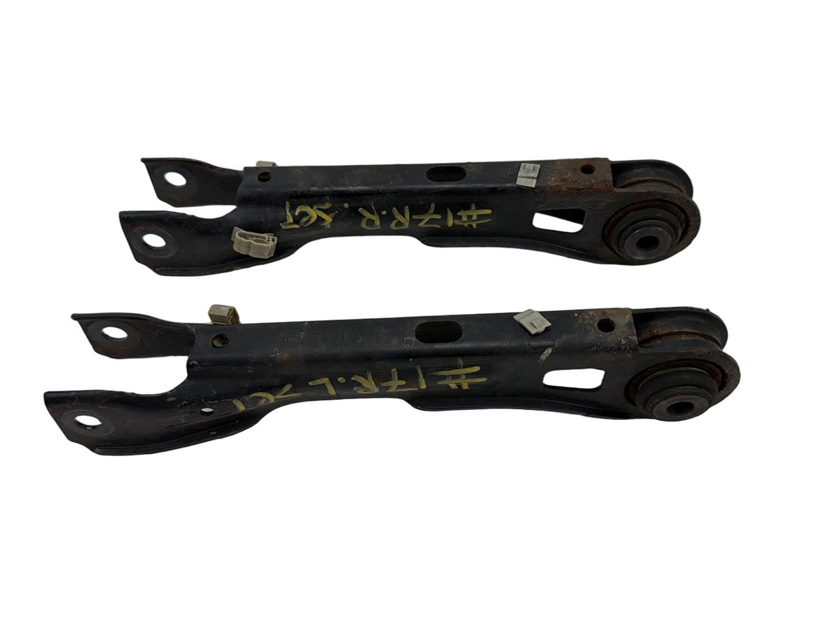 2014 BMW X1 E84 SUV Right Rear Lower Control Arm 20343410 OEM