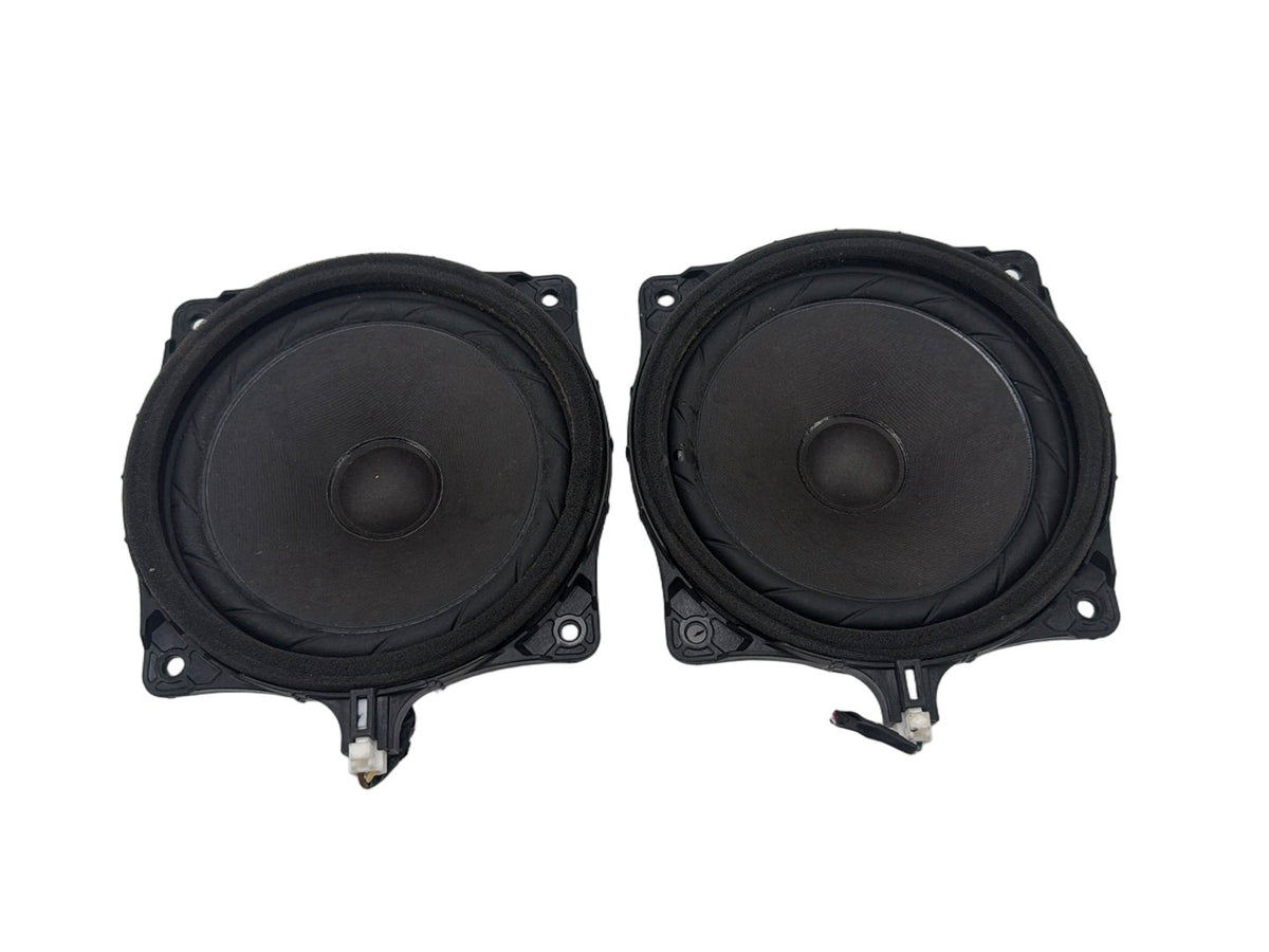 2015-2018 Kia Sedona Front Left/Right Door Audio Speakers 96330-A9000 OEM