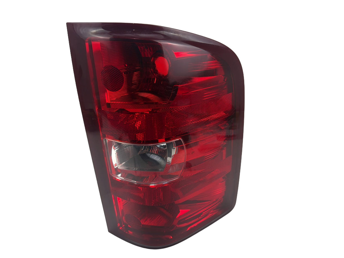 2007-2013 Chevrolet Silverado 1500 Right Passenger Side Tail Light 25958483 OEM