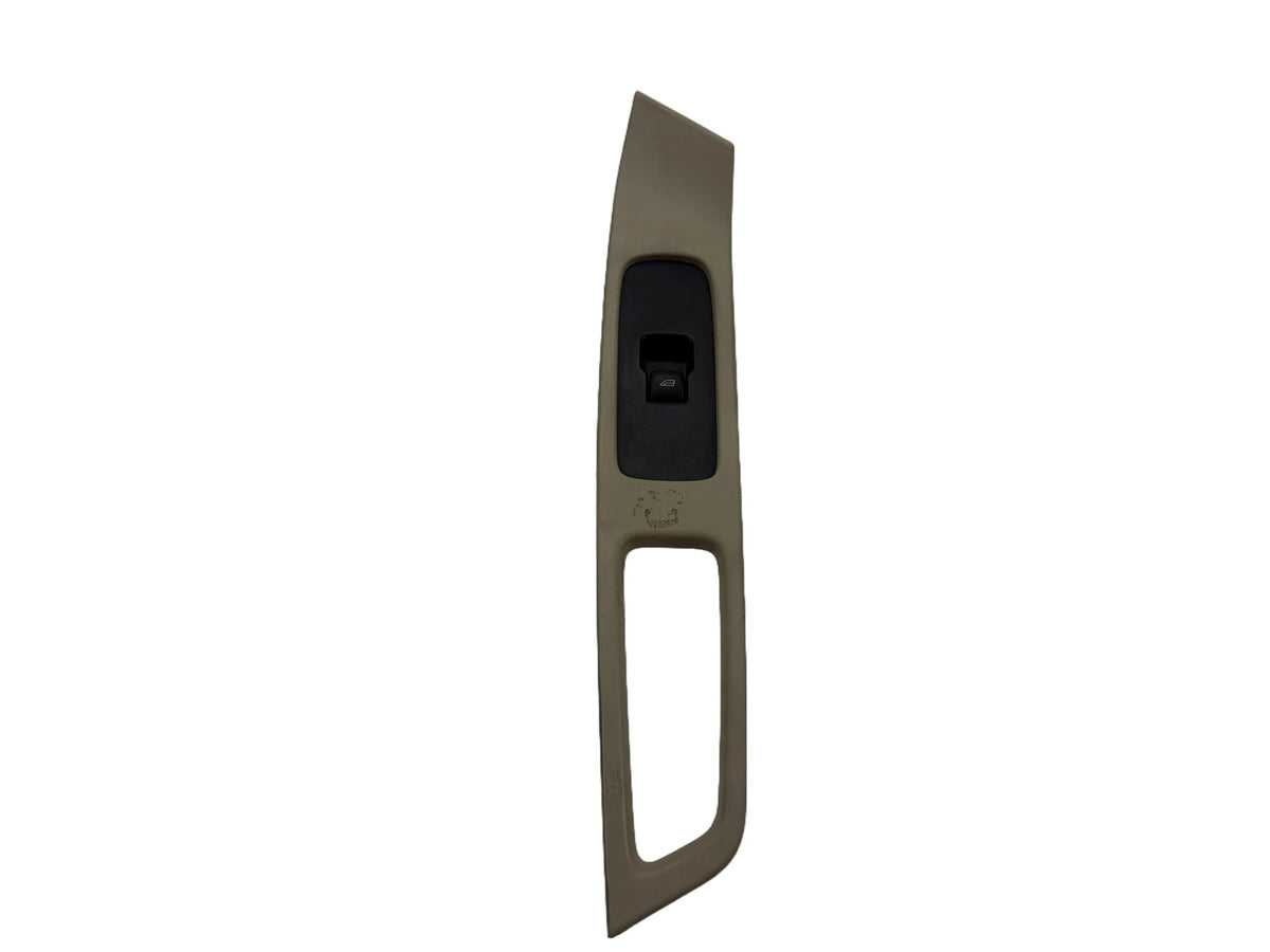 2011-2018 Volvo S60 - Right Front Door Window Switch Surround PN: 9123969RH OEM