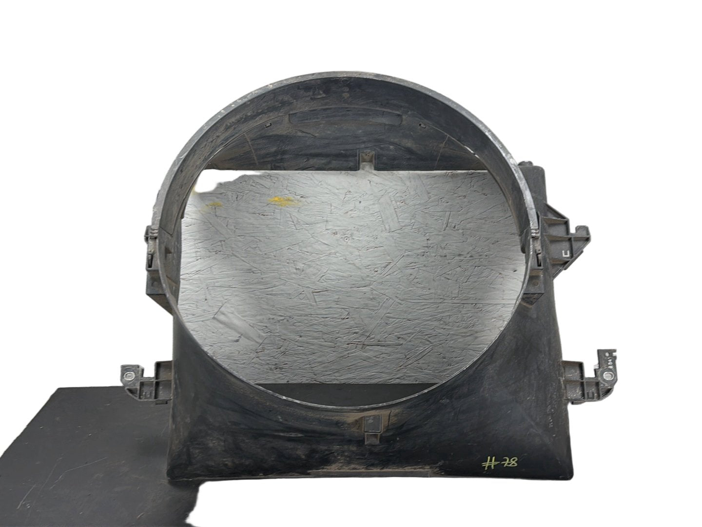 2013-2018 Ram 1500 5.7L Engine Radiator Cooling Fan Shroud OEM