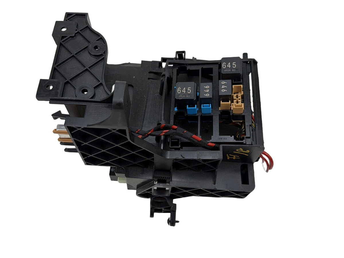 2013-2017 Volkswagen Tiguan Body Control Module 5K0 937 086R OEM