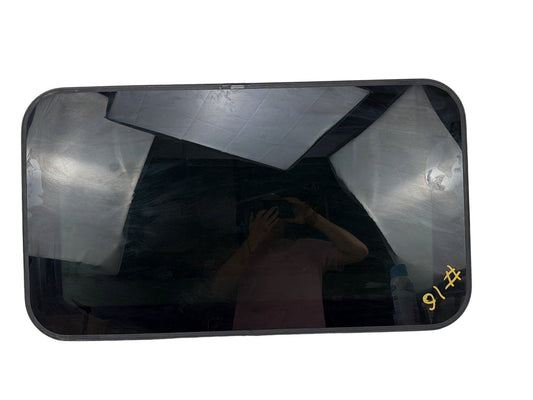 2003-2010 Porsche Cayenne- Sunroof Moonroof Glass Assembly 7L0877055 OEM