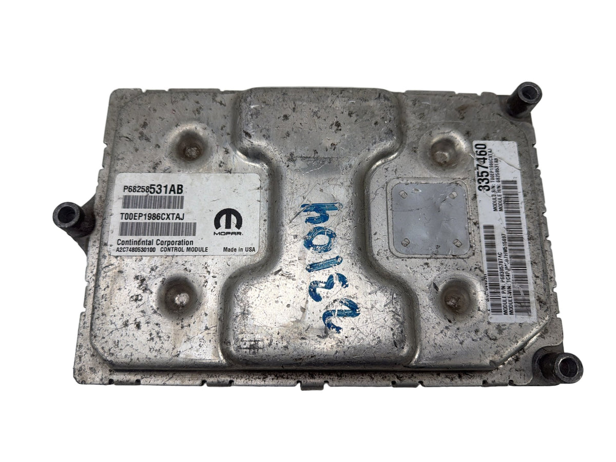 2016-2017 Jeep Cherokee Engine Computer Control Module P68258531AB OEM
