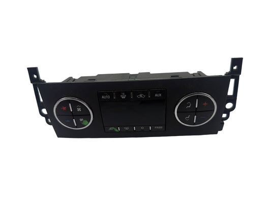 2007-2011 GMC Yukon - Heater AC Temperature Climate Control 25869946 OEM