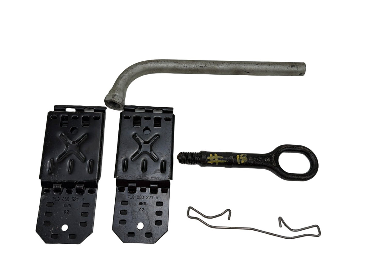 2013-2017 Volkswagen Tiguan Tow Hook Brace 7L0 850 321 A OEM