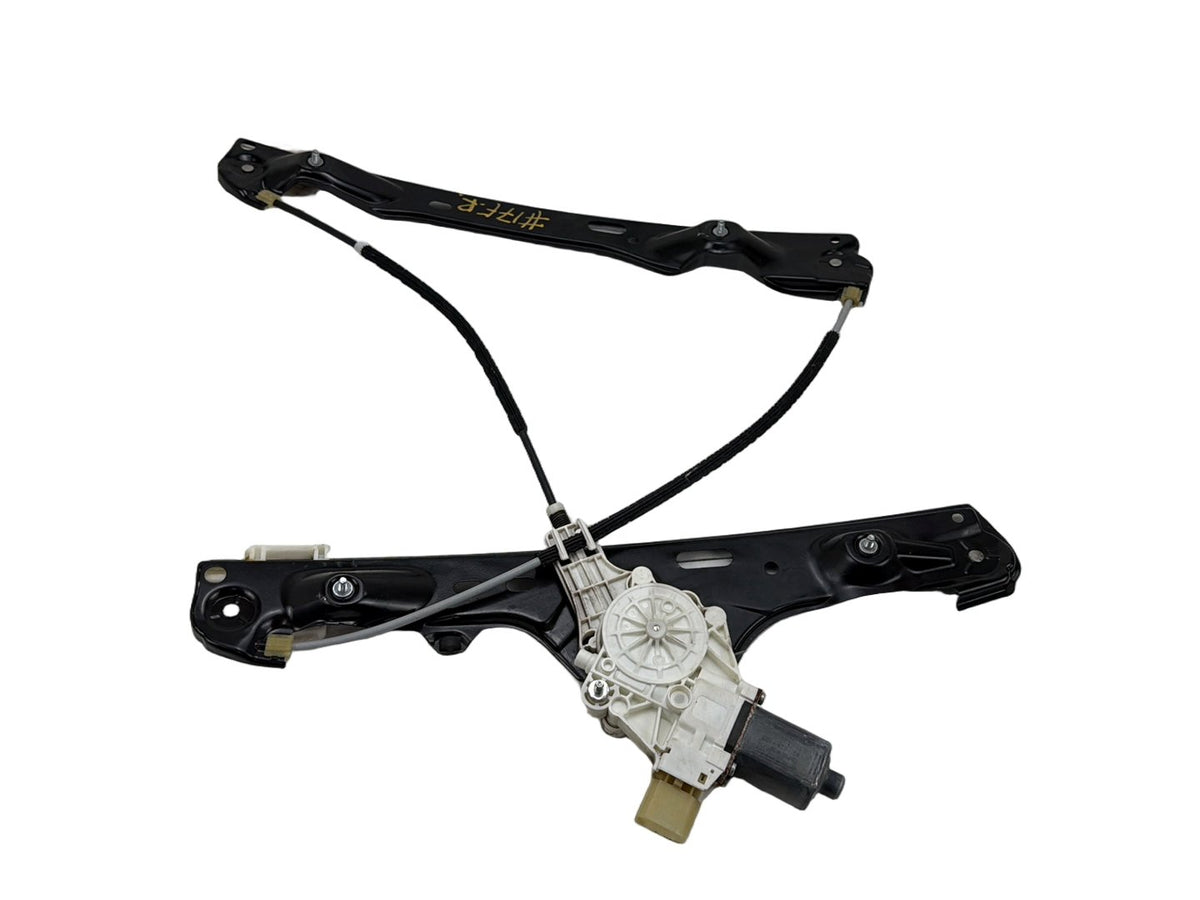 2012-2014 BMW X1 E84 Right Front Window Regulator/Motor 2990294 OEM