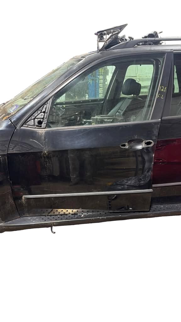 2007-2013 BMW X5 AWD Front Left Side Door Assembly OEM