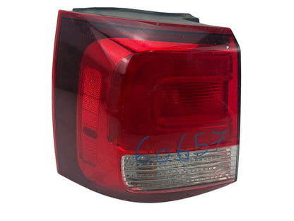 2014-2015 Kia Sorento Rear Left Side Outer Tail Light 924011U500 OEM