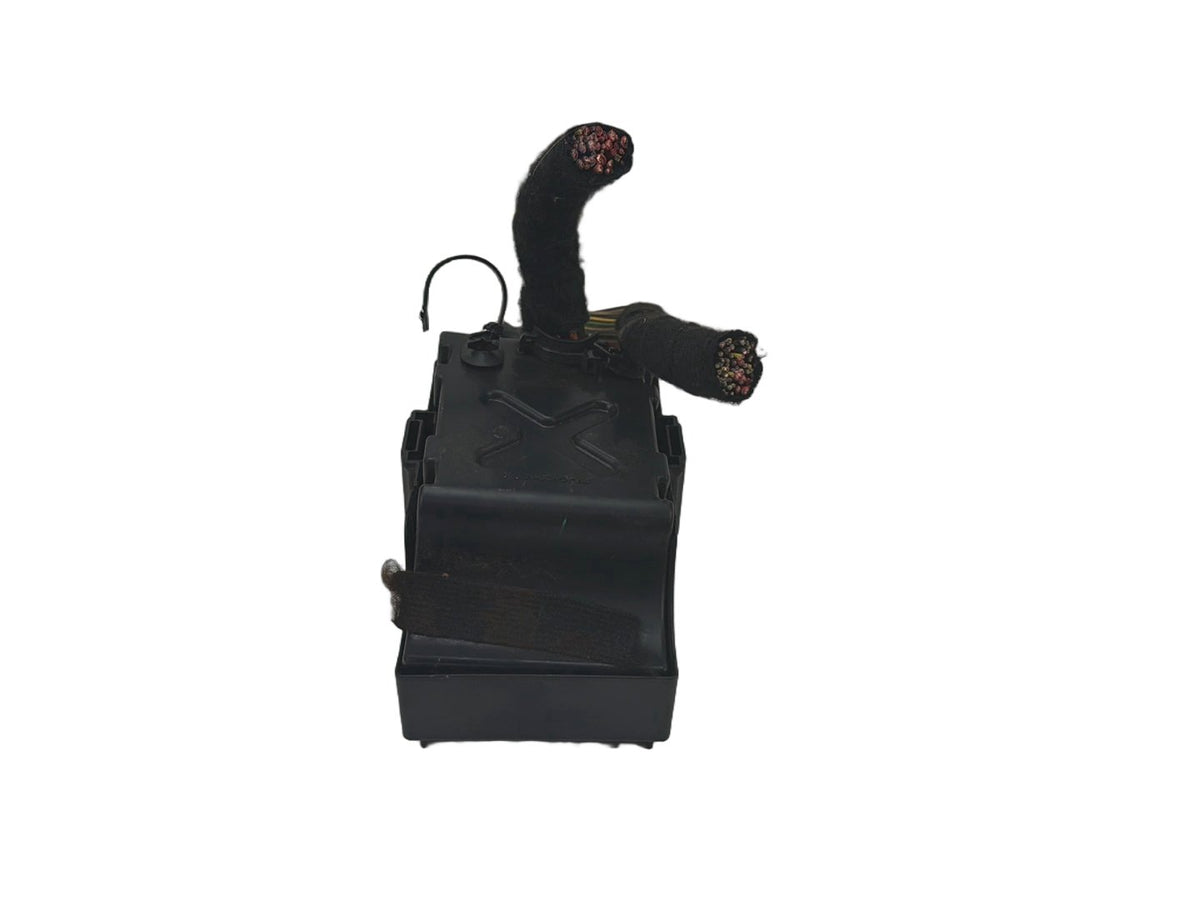 2012-2016 Chevrolet Sonic RS Interior Dash Fuse Box Body Control Module OEM