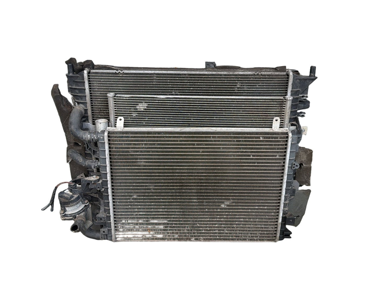 2015-2019 Jaguar XJ X351 A/C Condenser & Cooling Fan Radiator Motor 500.0761 OEM