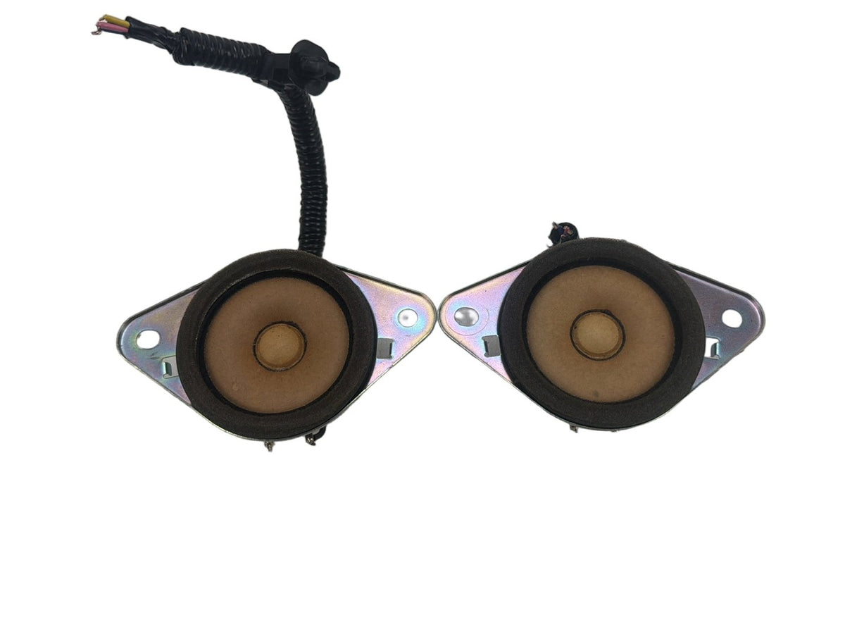 2015-2019 Toyota Sienna L30 -Front Dash LH/RH Audio Speaker Pair 86160-0WF61 OEM
