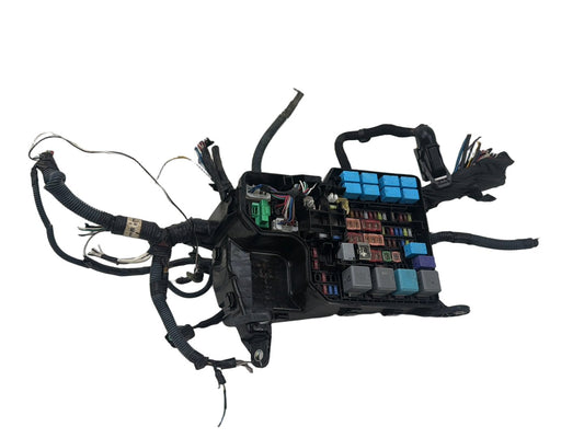 2015-2018 Toyota Sienna Engine Fuse Relay Box Assembly OEM