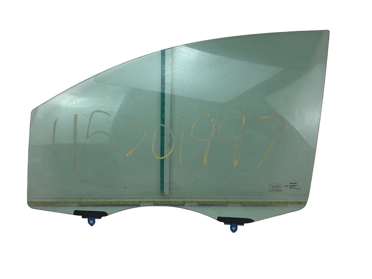 2017-2020 Toyota Sienna Front Left Driver Side Door Window Glass 68102-08050 OEM