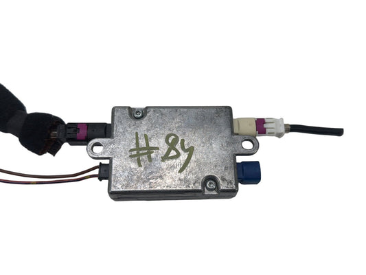 2008-2010 BMW 528i E60 USB Multimedia Hub Antenna Control Module 9123739 OEM