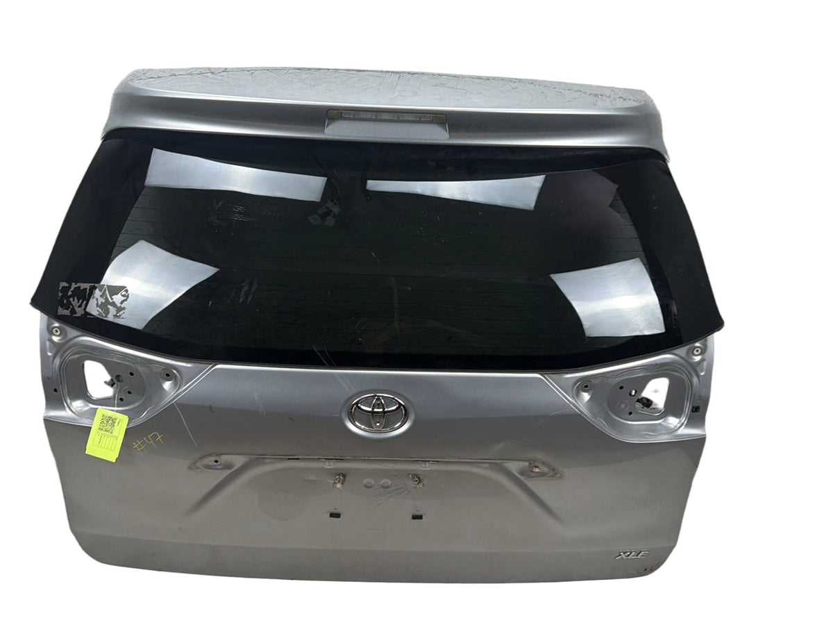 2011-2017 Toyota Sienna L30 Rear Trunk Deck Lid Liftgate Tailgate Assembly OEM