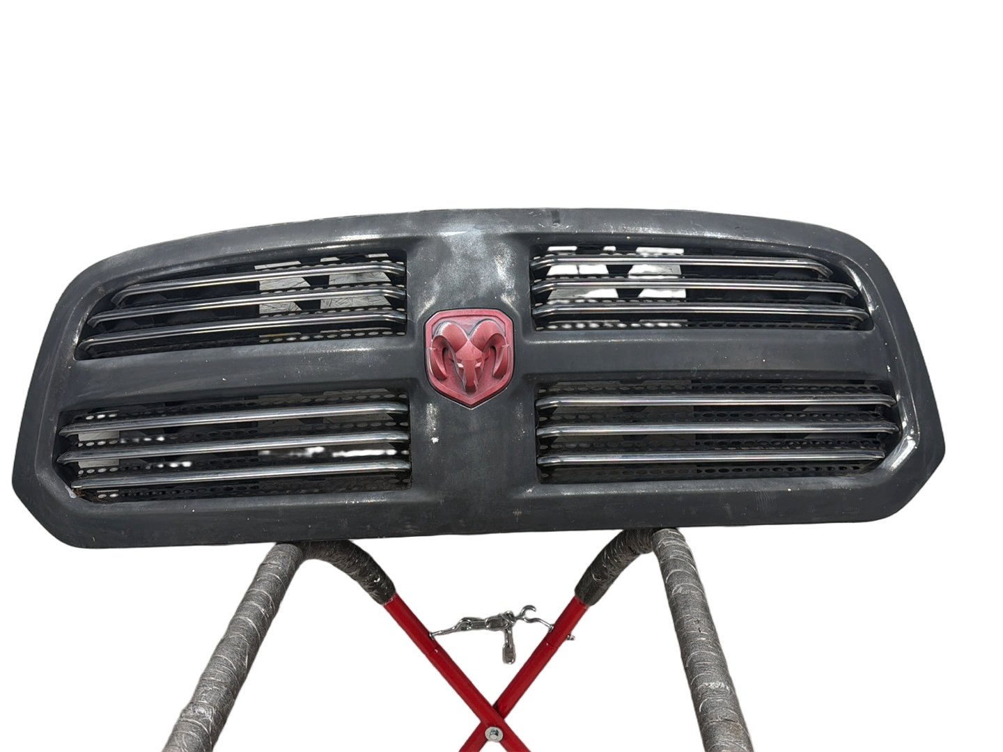 2013-2018 Ram 1500 Front Radiator Grille Insert 13DSSB3010AC OEM