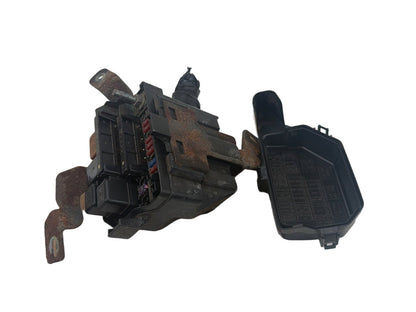 2014-2019 Infiniti Q50 V37 - Engine Compartment Fuse Relay Box 25230 7995A OEM