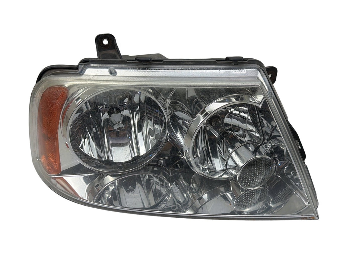2003-2006 Lincoln Navigator Front Right Passenger Side Halogen Headlight OEM