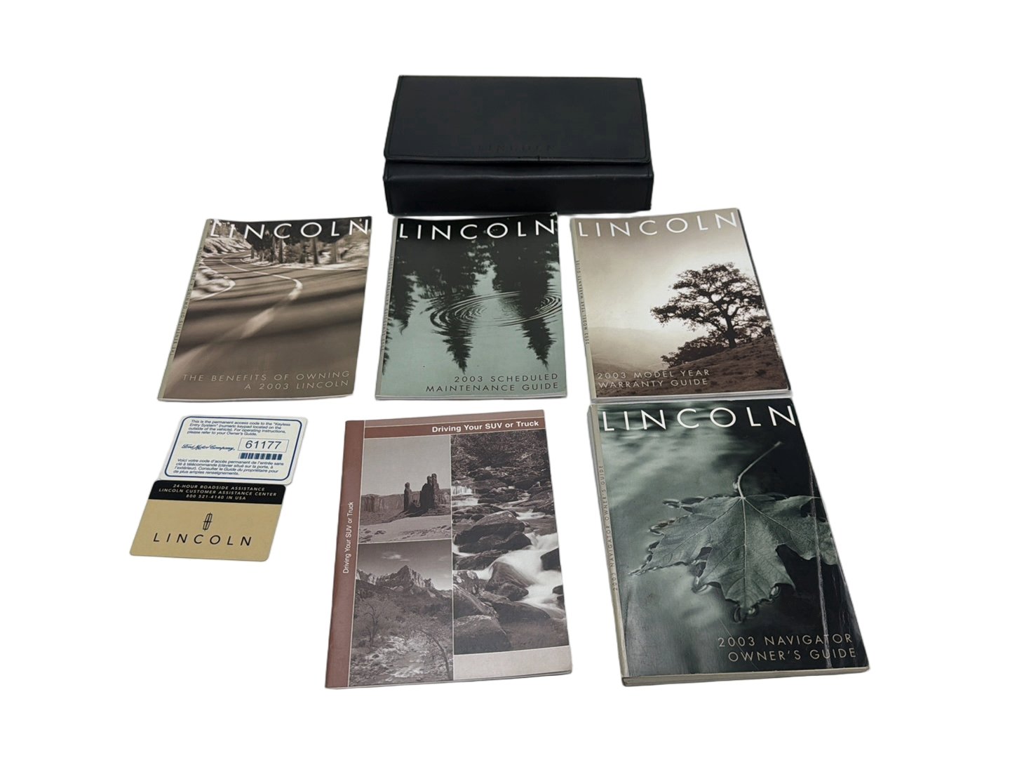 2003 Lincoln Navigator Owners Manual User Guide Portfolio Case Set OEM