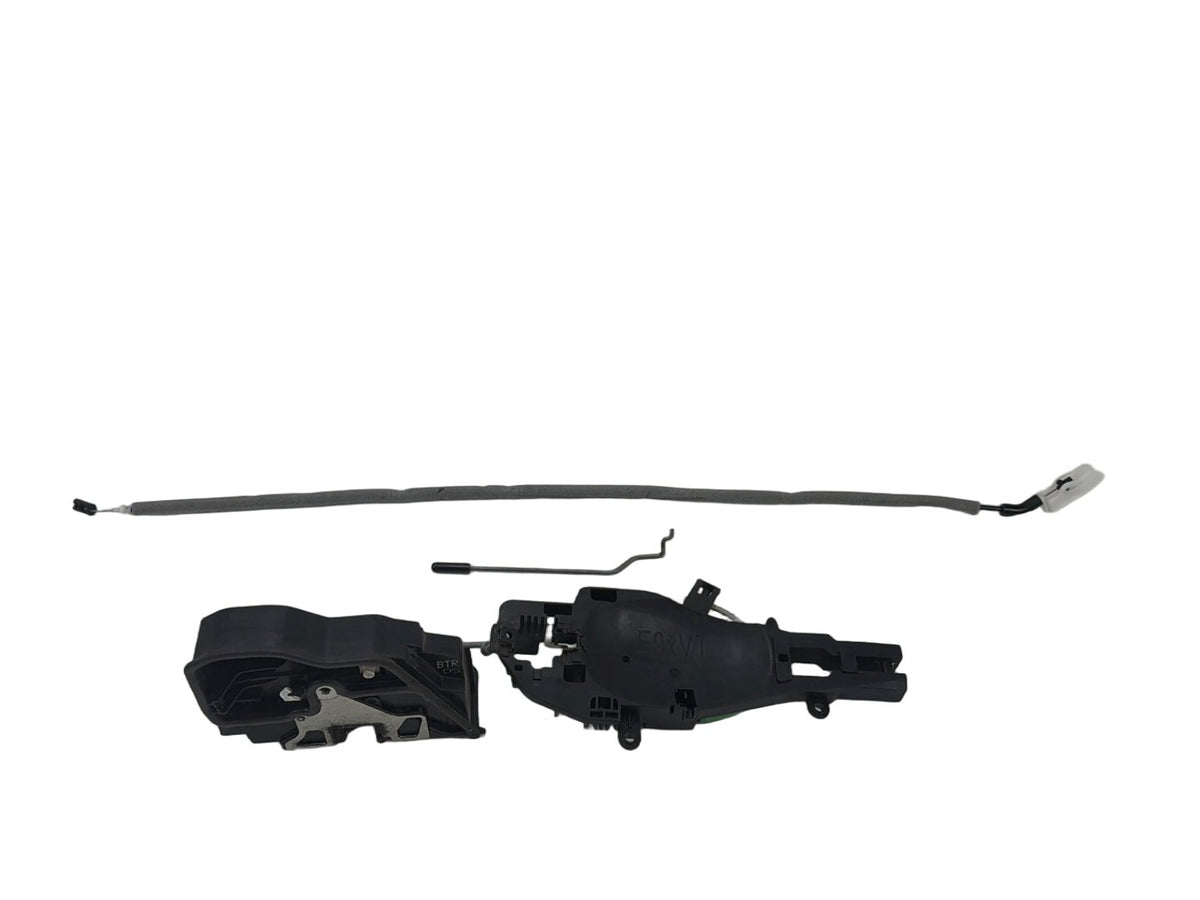 2006-2011 BMW 328i Right Front Door Lock Actuator & Handle Bracket 7202146 OEM