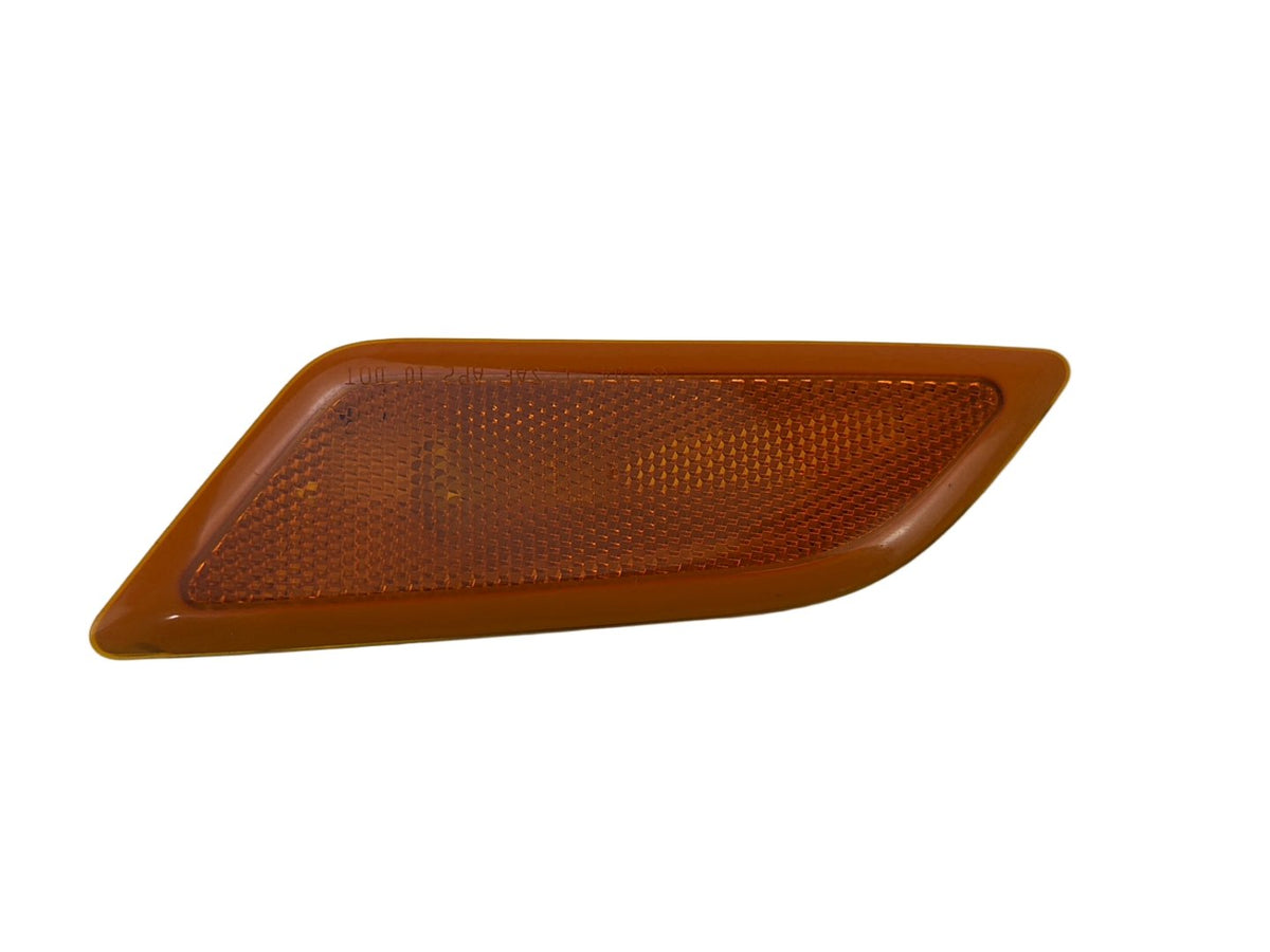 2012-2014 Mercedes-Benz C250 Front Left Side Marker Light A2049067301 OEM