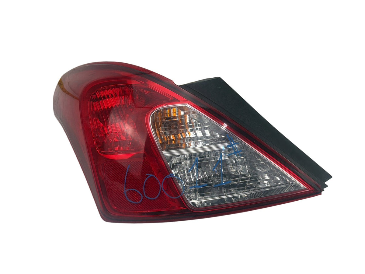 2012-2019 Nissan Versa Rear Left Driver Tail Light 265553AN0A OEM