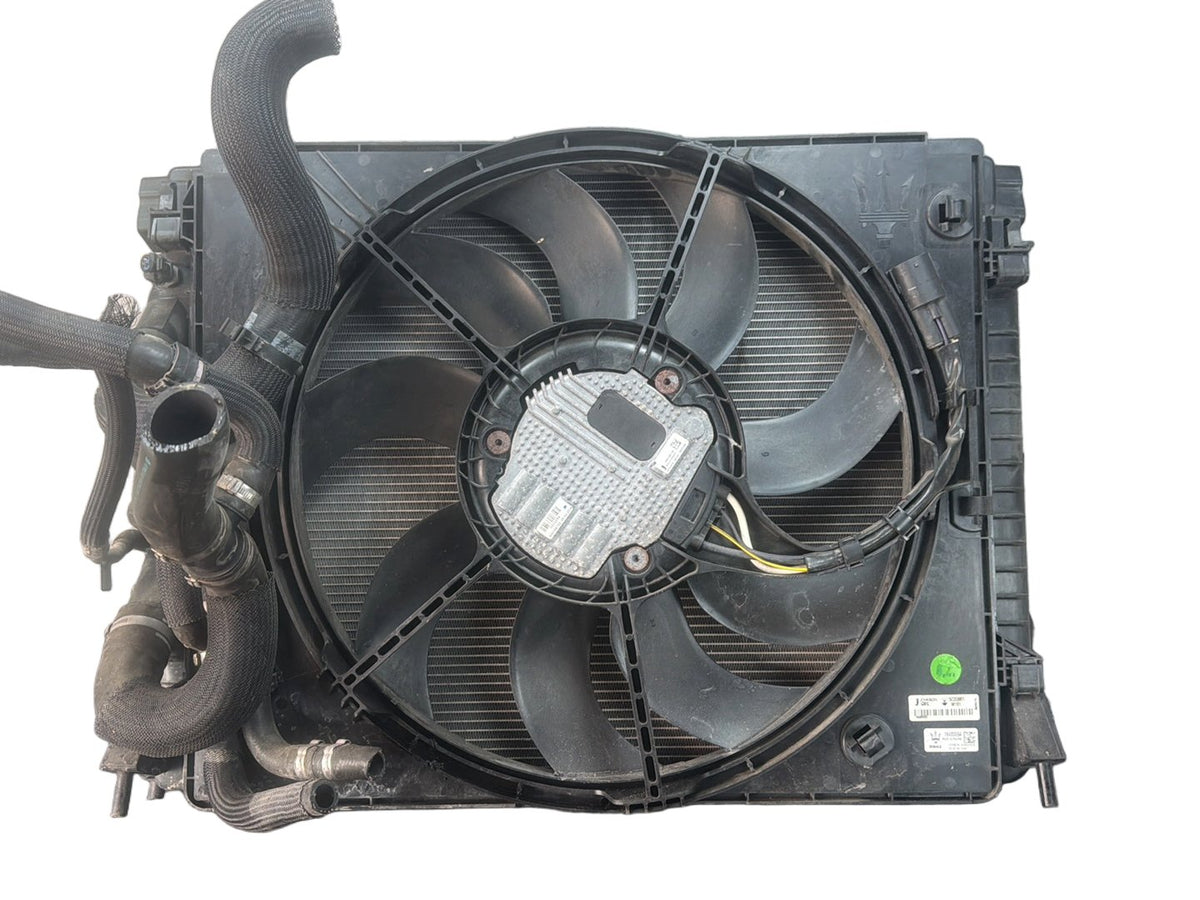2014-2020 Maserati Ghibli Engine Radiator A/C Condenser Cooling Fan Shroud OEM