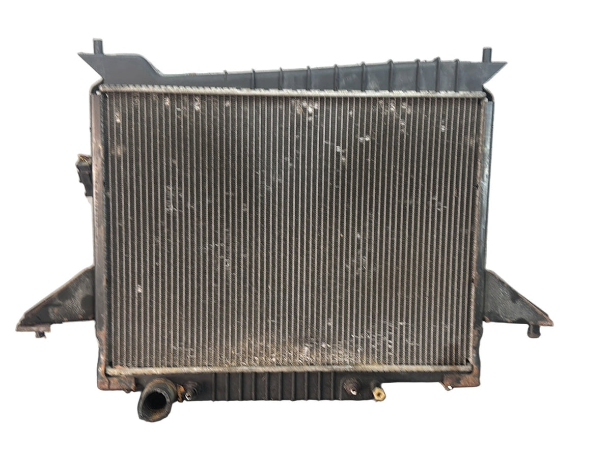 2003-2004 Lincoln Navigator U228 - Aluminum Radiator 2L1H-8009-DE OEM