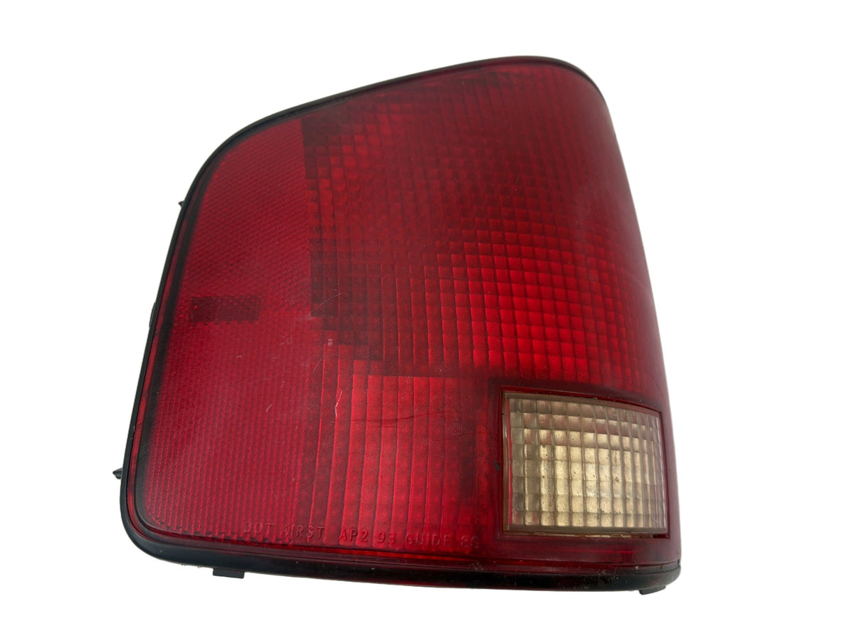 1994-2003 Chevrolet S10 Rear Left Driver Side Tail Light 16516093 OEM