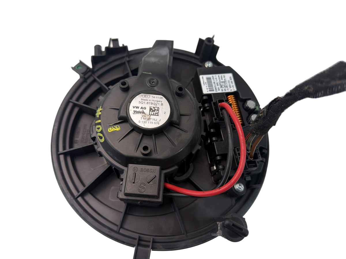 2015-2020 Audi A3 HVAC Heater AC Blower Motor Fan Assembly 5Q1819021B OEM