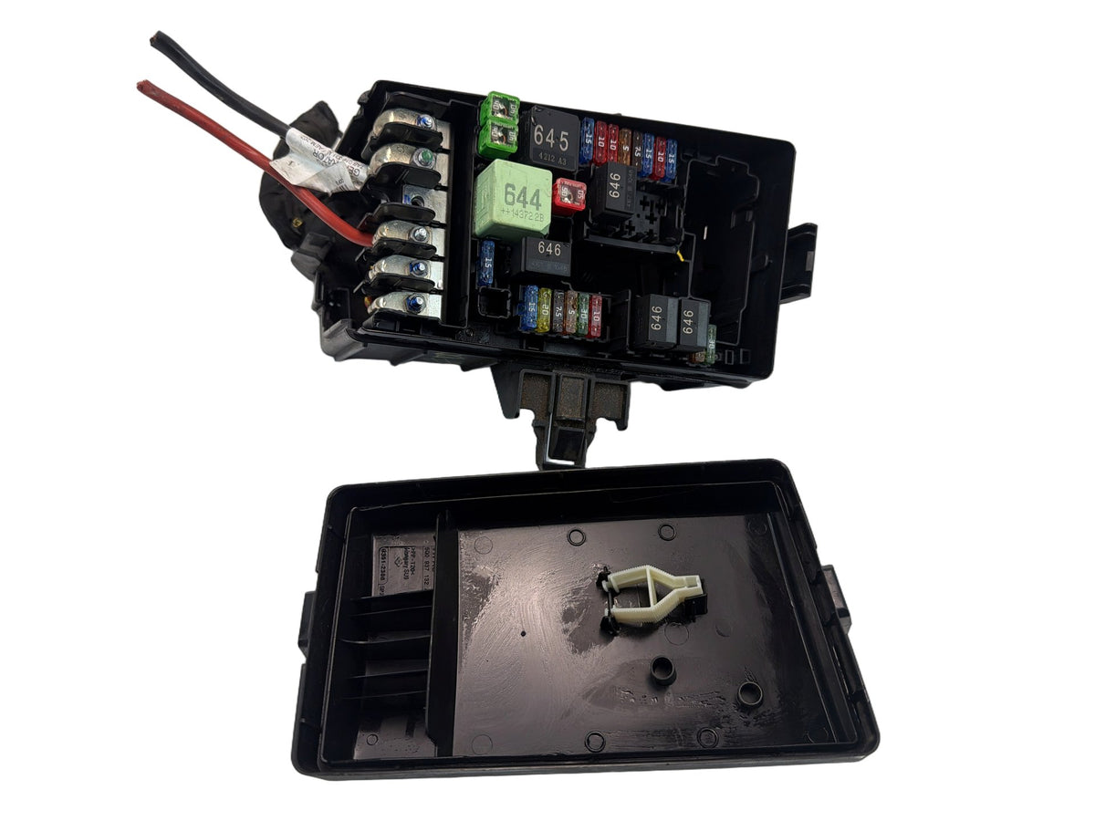 2015-2020 Audi A3 8V Engine Fuse Relay Box Assembly 5Q0937132A OEM