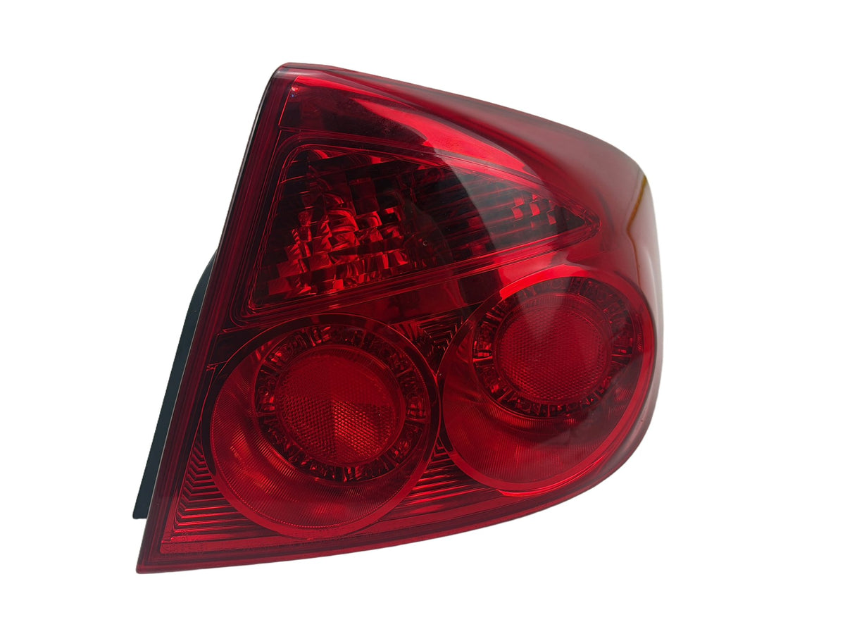 2005-2006 Infiniti G35 Passenger Right Side Tail Light 220-63790 OEM