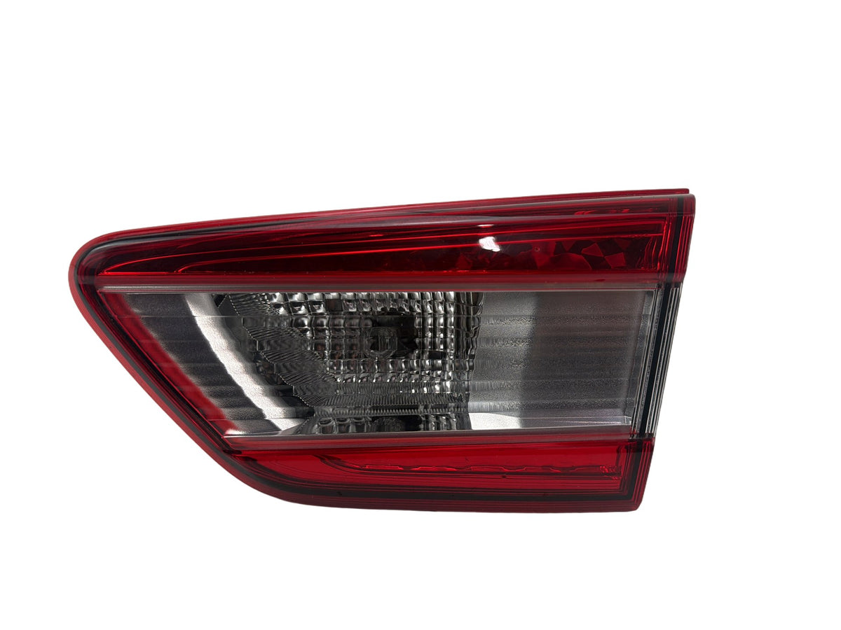 2017-2019 Subaru Impreza Right Passenger Side Inner Tail Light 84251-FL04B OEM