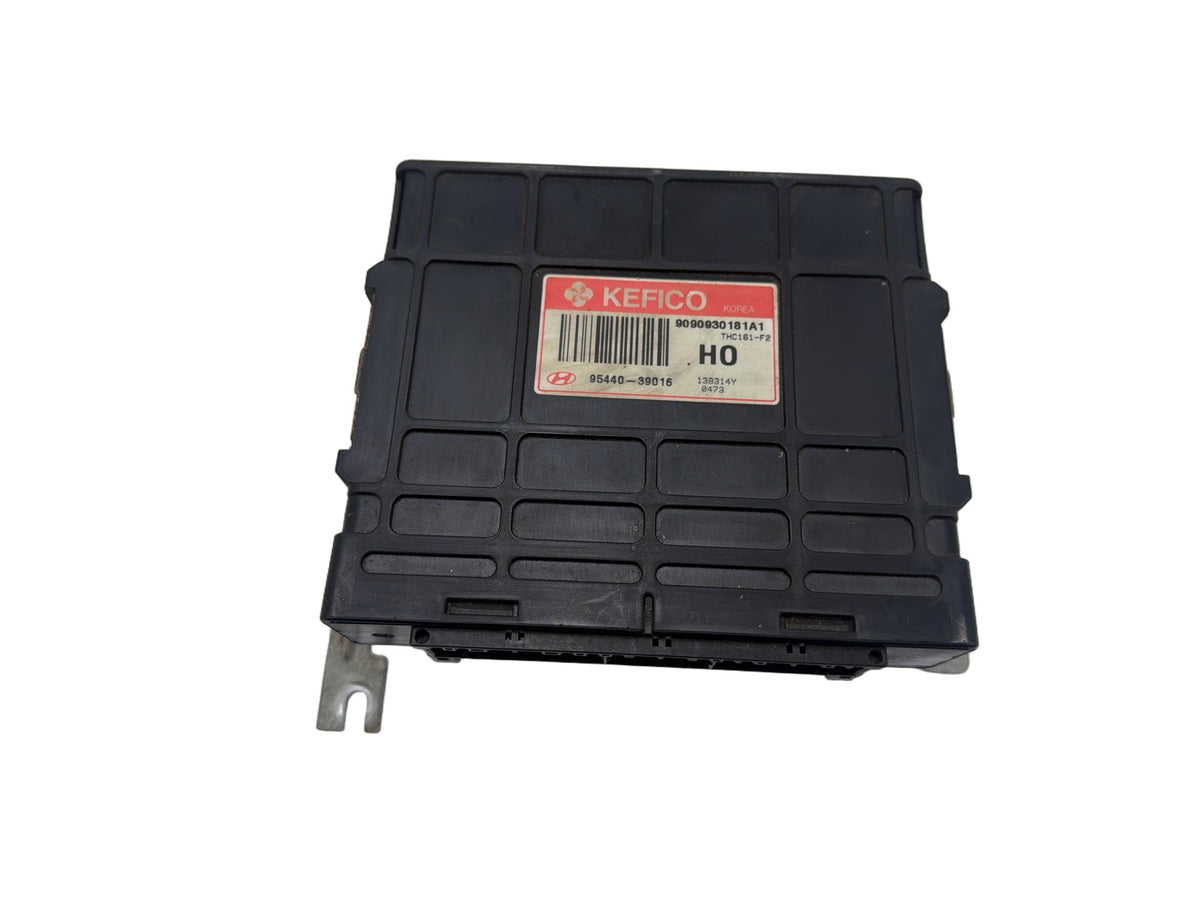 2003-2004 Hyundai Sonata Transmission Control Module TCM TCU 95440-39016 OEM