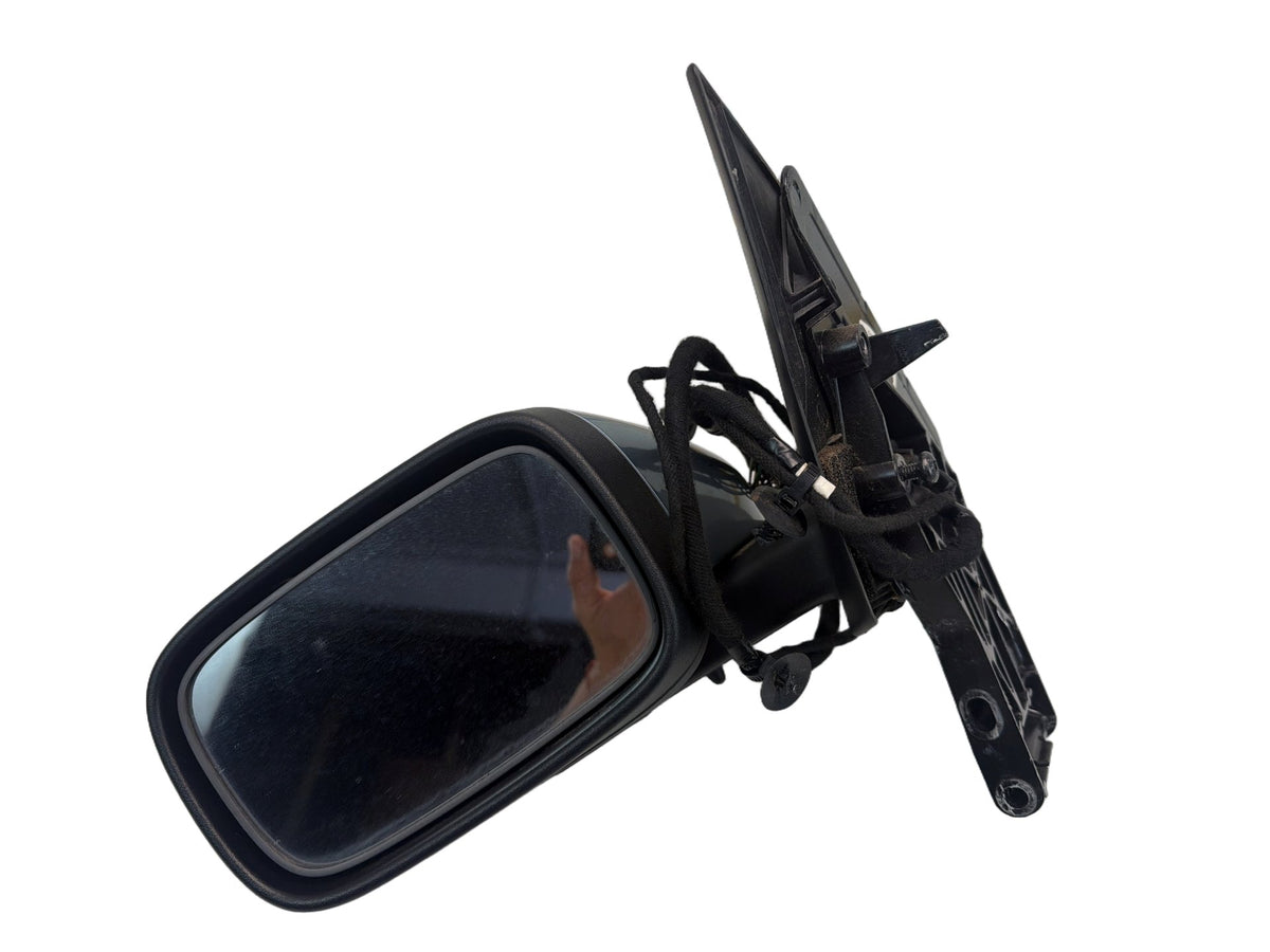 2007-2009 Volvo V70 Front Left Driver Side Door Mirror Power E11015850 OEM