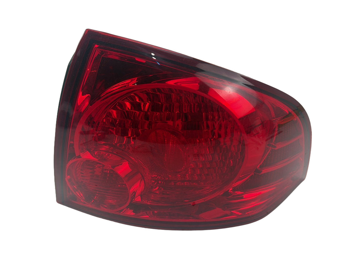 2004-2006 Nissan Sentra Rear Right Passenger Side Quarter Outer Tail Light OEM